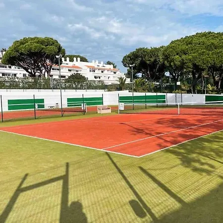 Beautiful Set In The Heart Of Quinta - Newly Refurbished Apartament