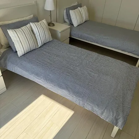 Beautiful Set In The Heart Of Quinta - Newly Refurbished